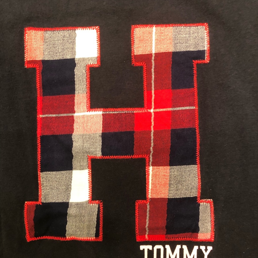 Tommy Hilfiger Logo T-shirt - Picture 2 of 3